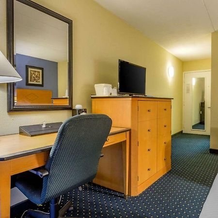 Aire Hotel Lebanon Hershey Buitenkant foto