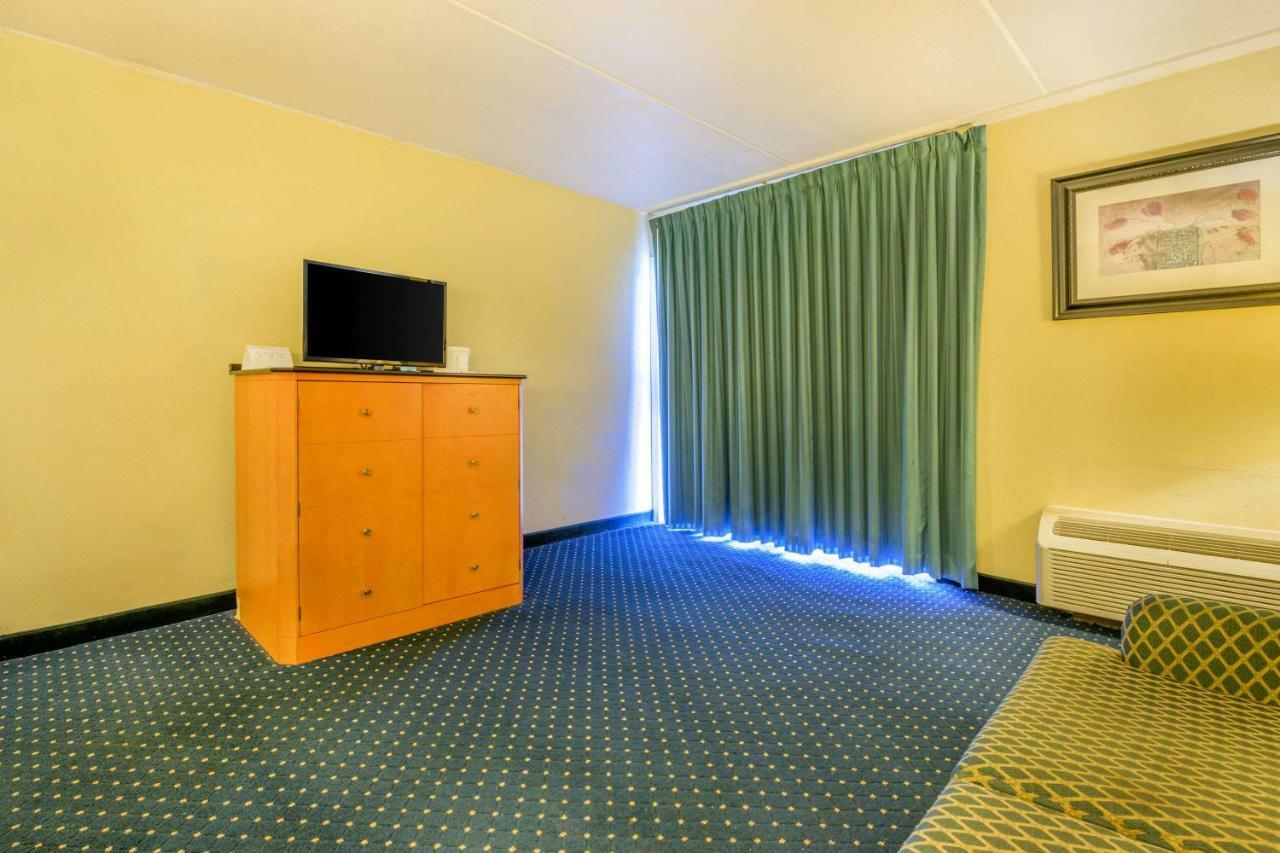 Aire Hotel Lebanon Hershey Buitenkant foto