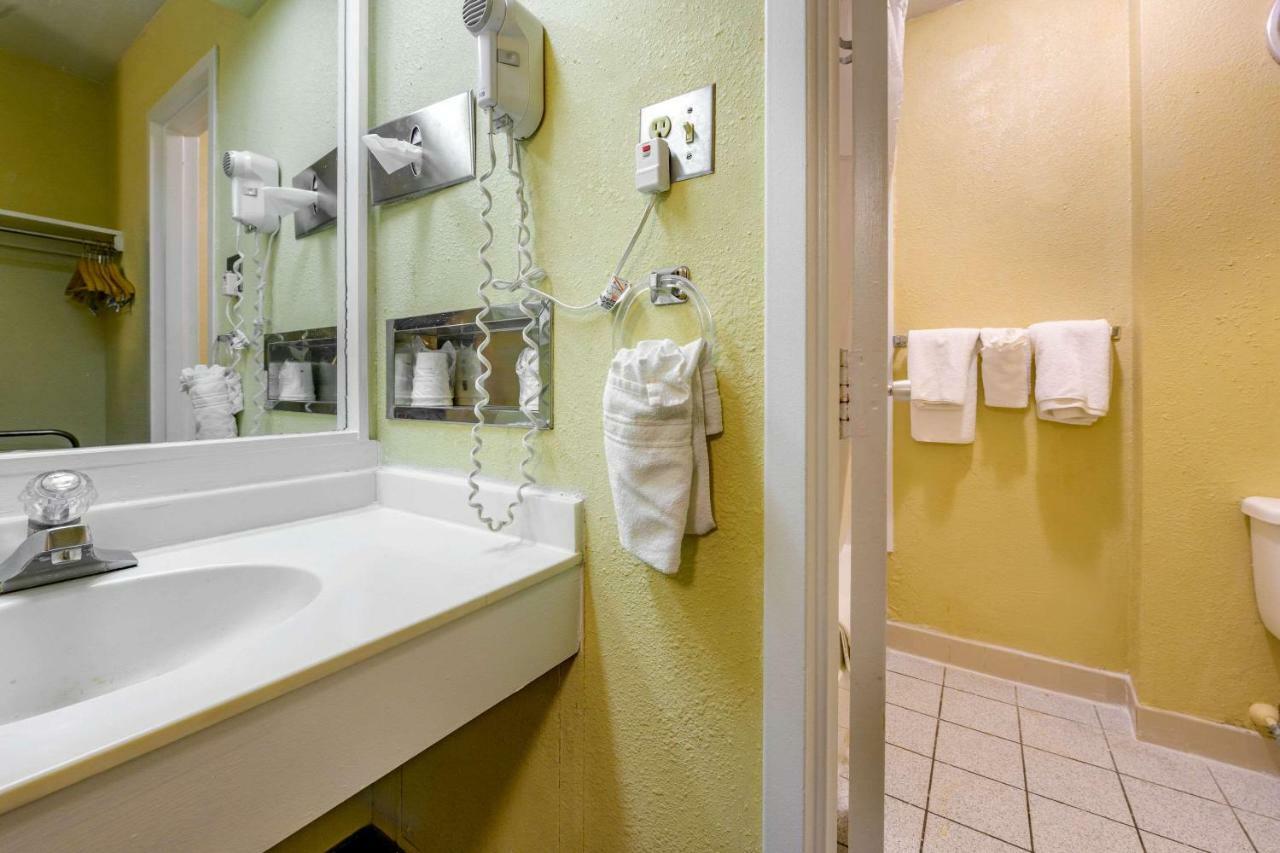 Aire Hotel Lebanon Hershey Buitenkant foto