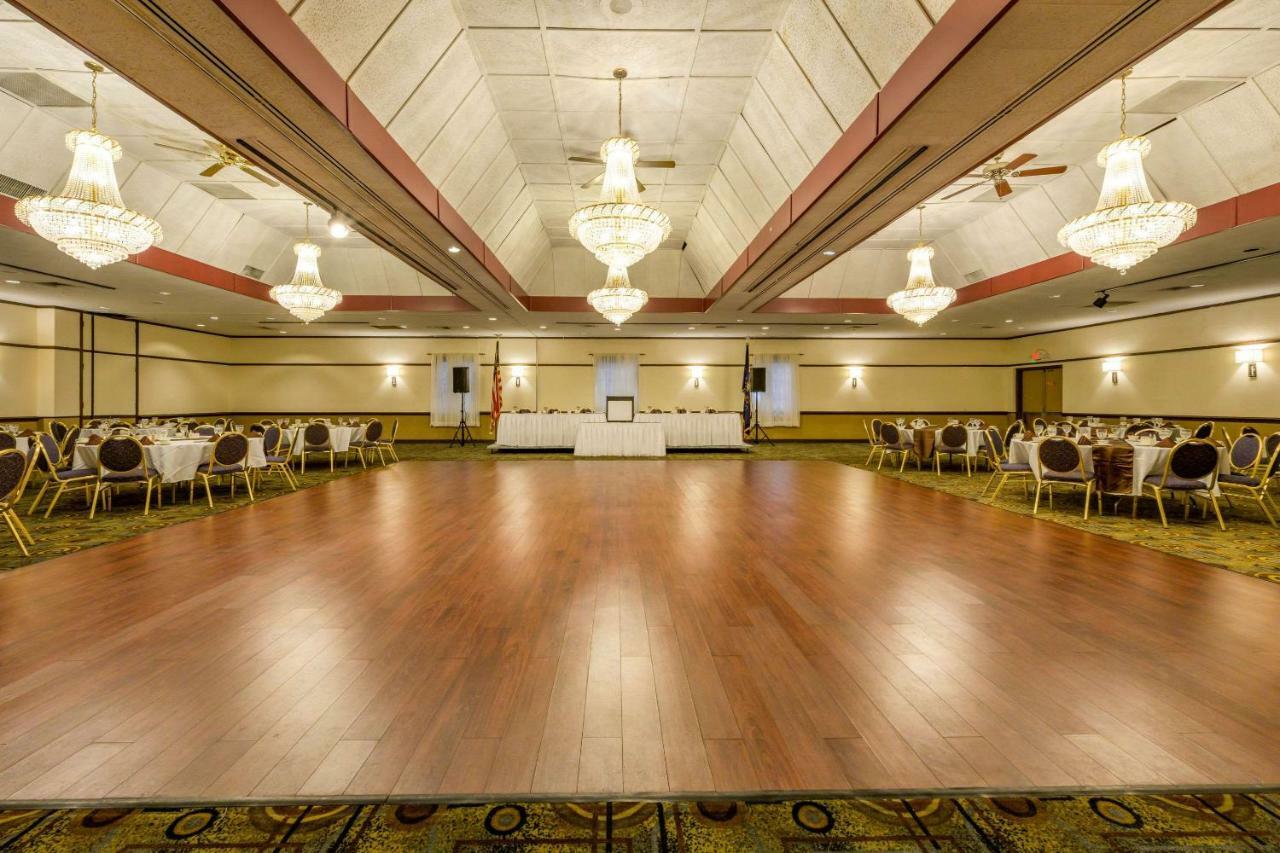 Aire Hotel Lebanon Hershey Buitenkant foto