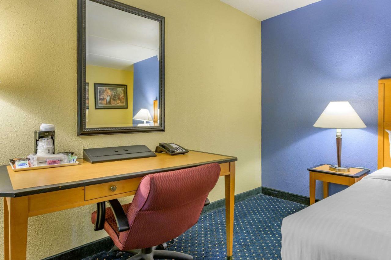 Aire Hotel Lebanon Hershey Buitenkant foto