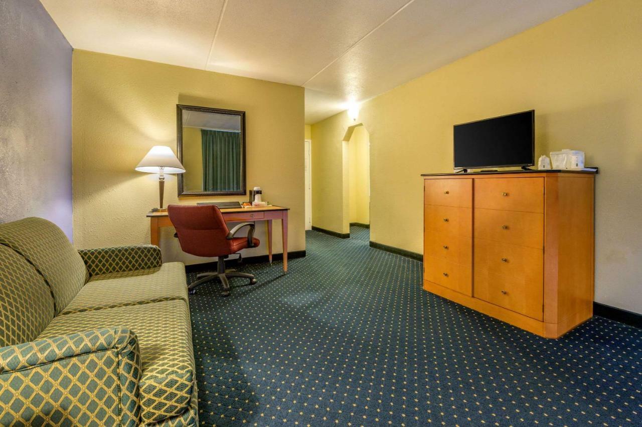 Aire Hotel Lebanon Hershey Buitenkant foto