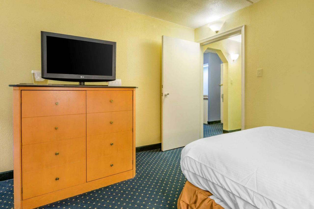 Aire Hotel Lebanon Hershey Buitenkant foto