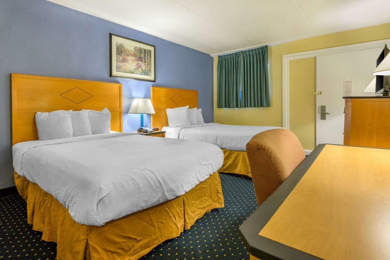 Aire Hotel Lebanon Hershey Buitenkant foto