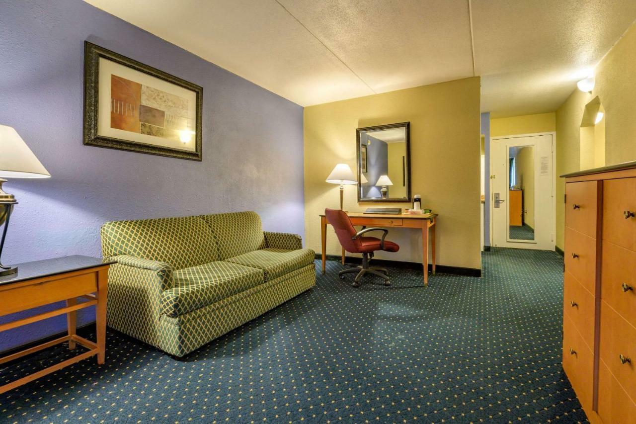 Aire Hotel Lebanon Hershey Buitenkant foto